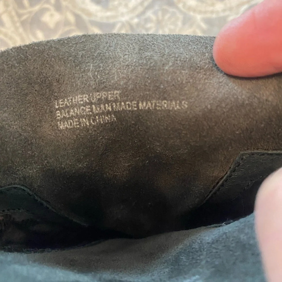 Born • Mila Dual Zip Boot in charcoal gray size 6 - Picture 6 of 7